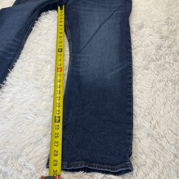 Wrangler Dark Blue Bootcut Jeans for Men STRAIGHT FIT SIZE 38/30! - Picture 2 of 7